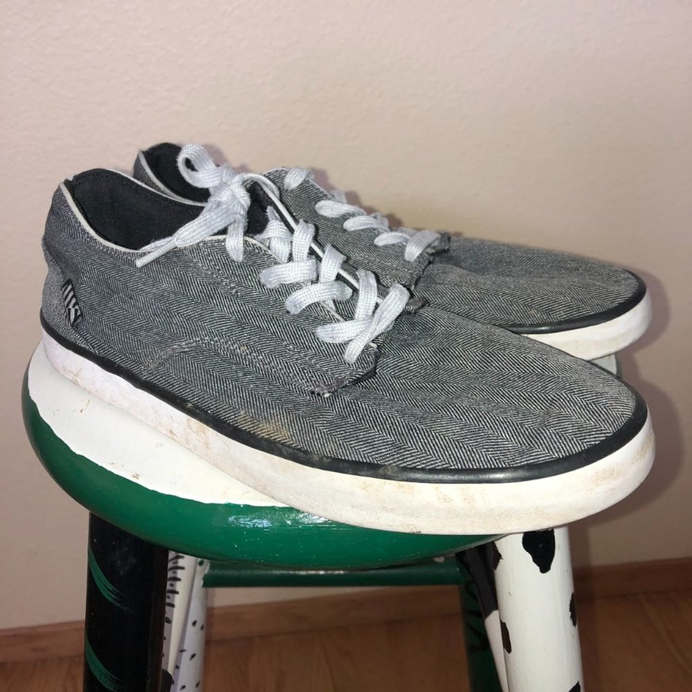 Herringbone Pattern Gray Volcom Tennis Shoes